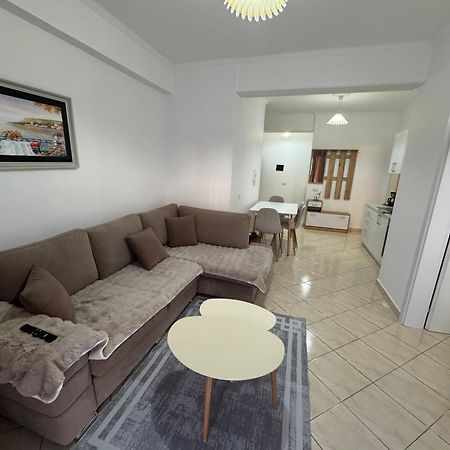 Comfort Apartments Promenade Sarandë Esterno foto