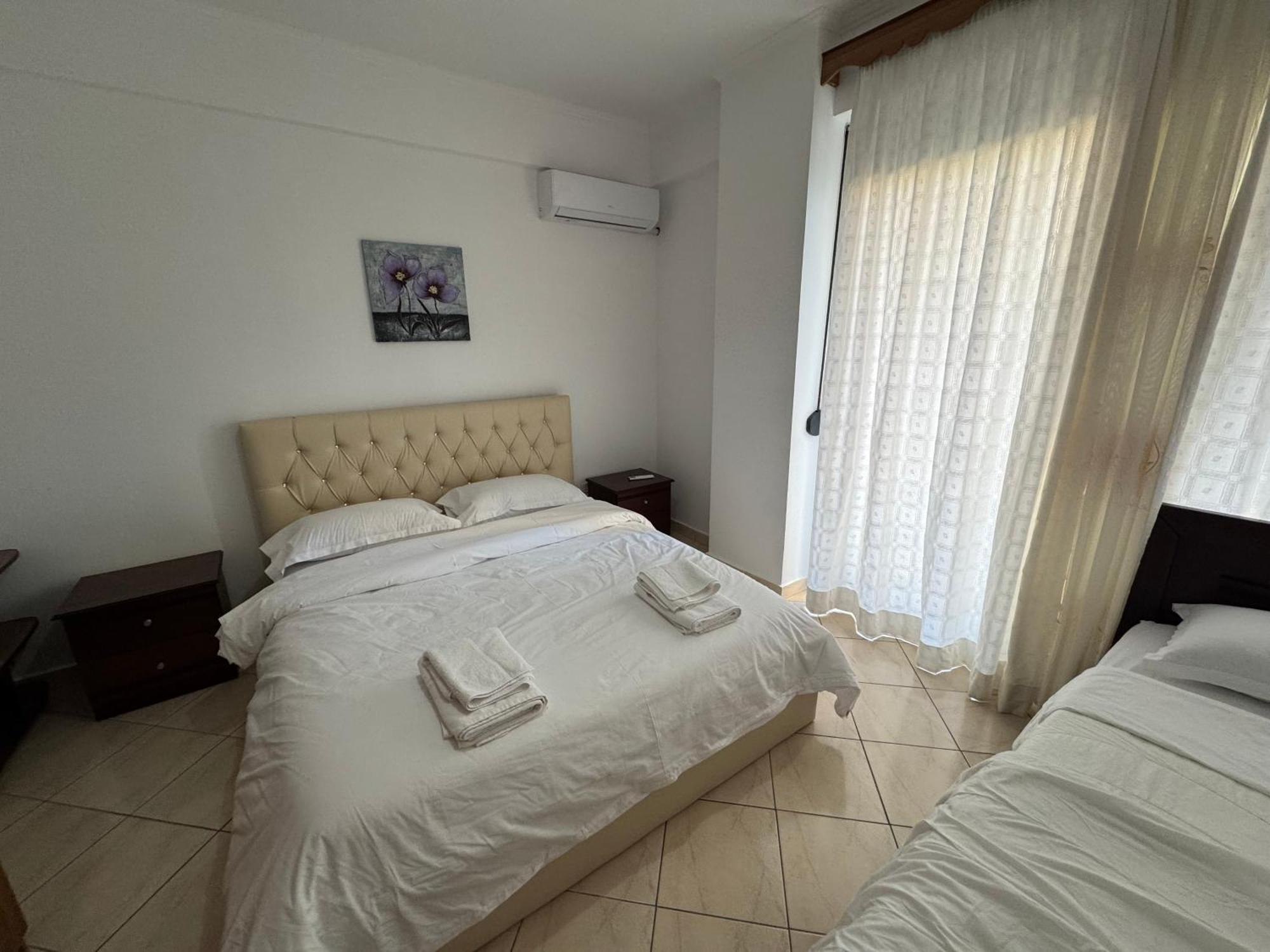 Comfort Apartments Promenade Sarandë Esterno foto