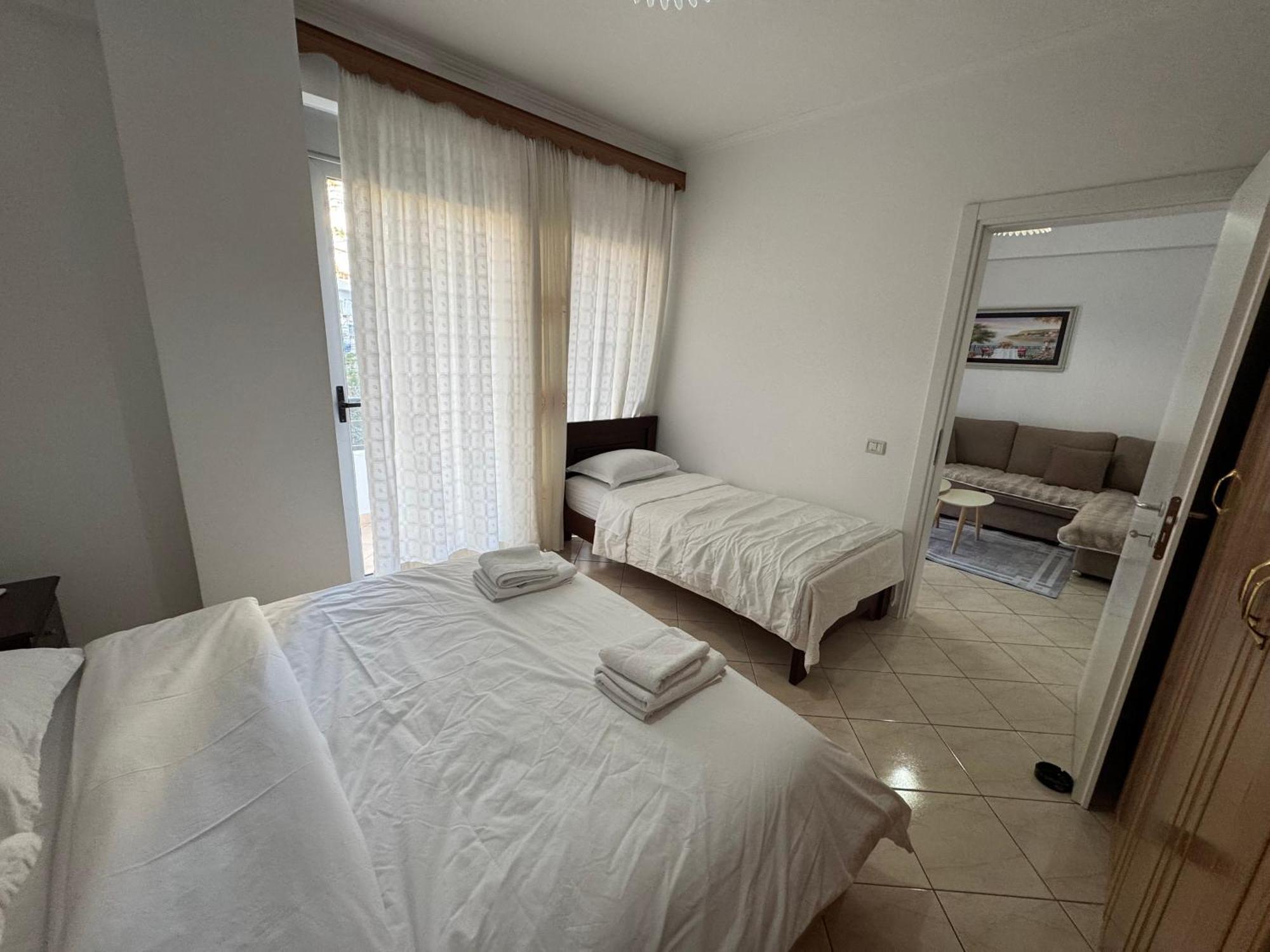Comfort Apartments Promenade Sarandë Esterno foto