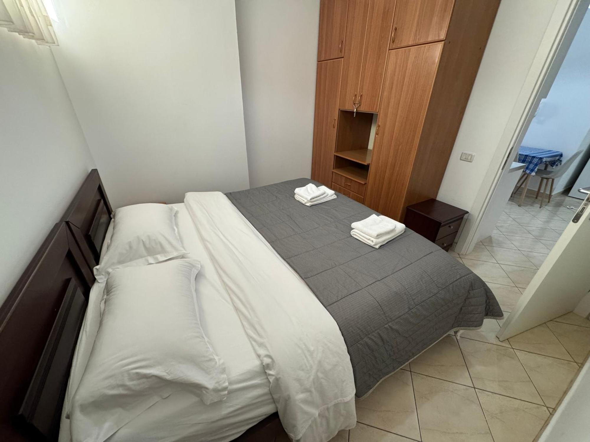 Comfort Apartments Promenade Sarandë Esterno foto