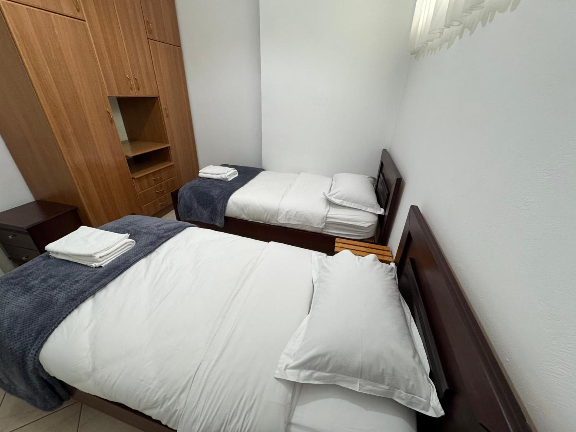 Comfort Apartments Promenade Sarandë Esterno foto
