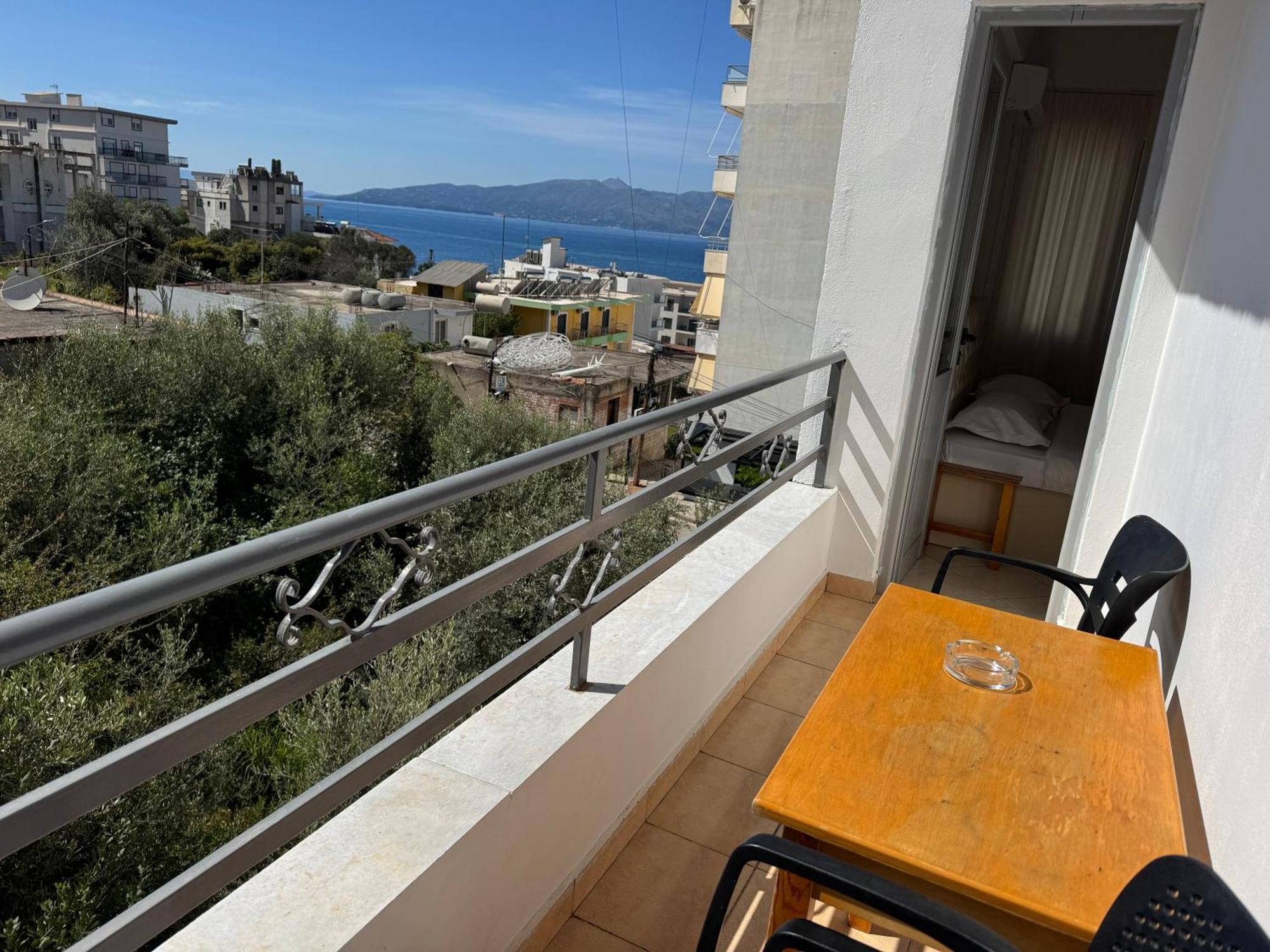 Comfort Apartments Promenade Sarandë Esterno foto